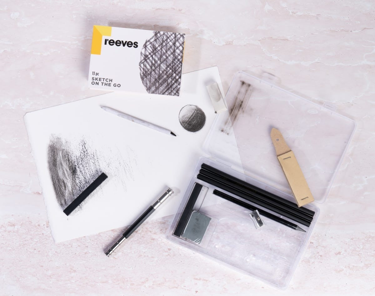 REEVES SKETCH ART ON THE GO GIFT BOX SET 12PC
