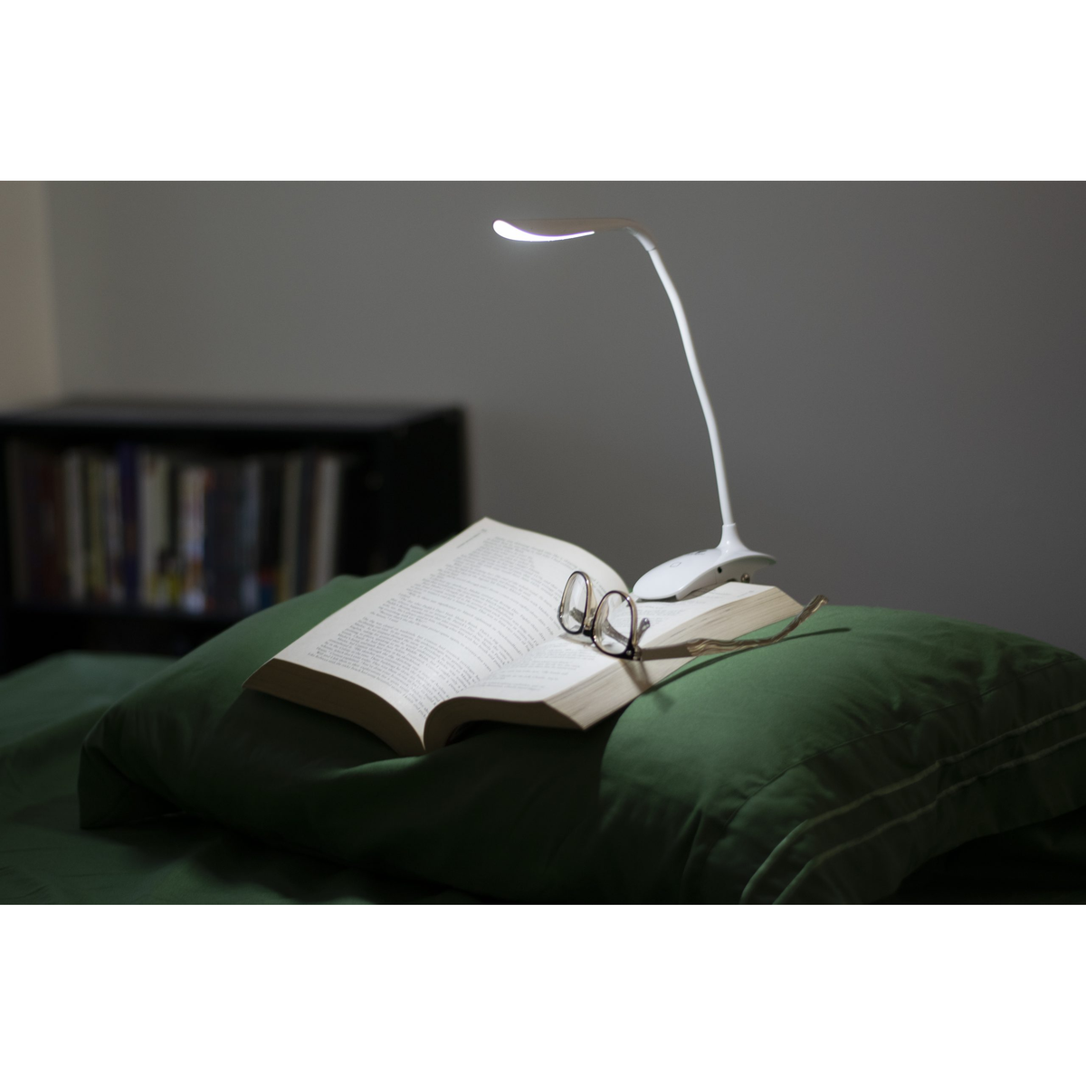 DAYLIGHT Smart Clip On Lamp image 6