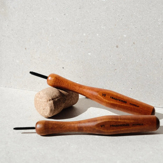 Hwahong Relief Tool V-shape 1mm Default Title