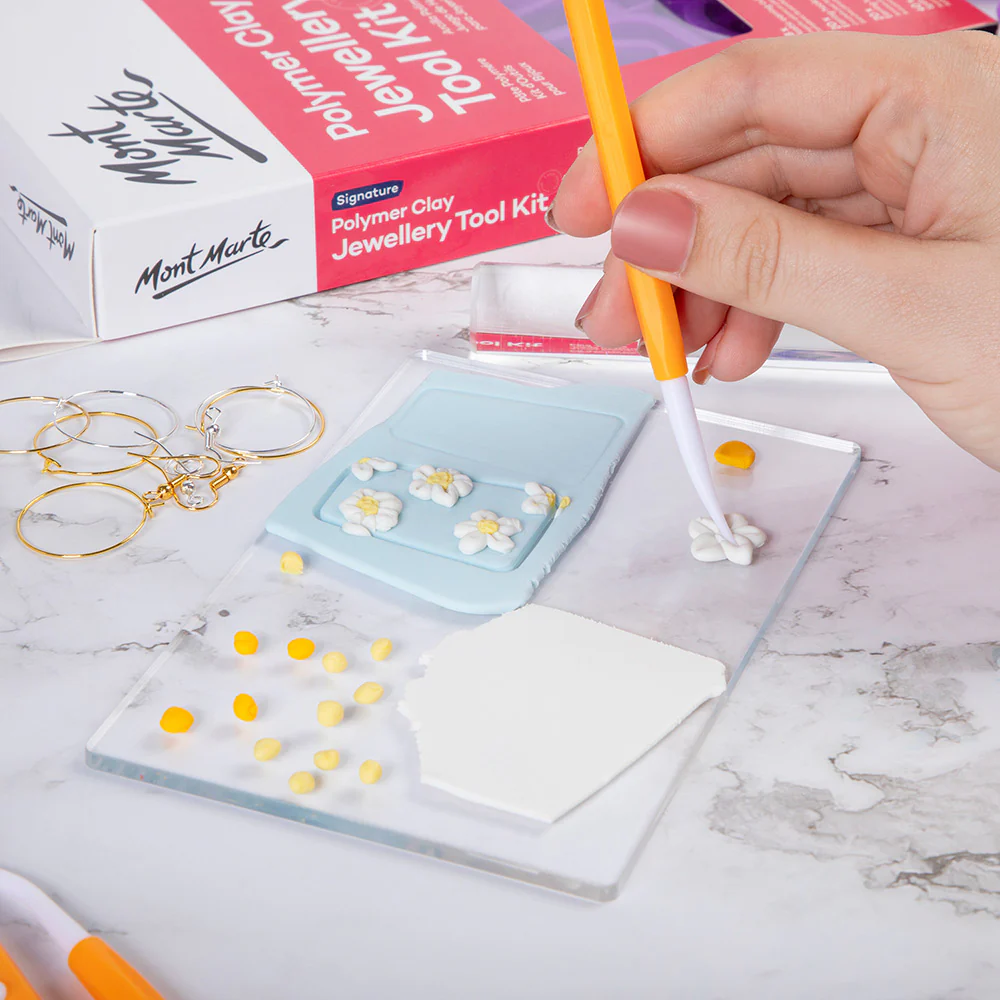 Mont Marte Polymer Clay Jewellery Tool Kit 110pc
