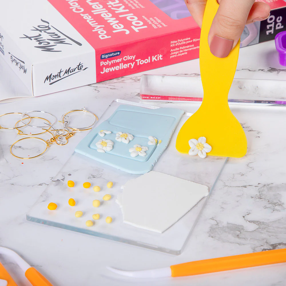 Mont Marte Polymer Clay Jewellery Tool Kit 110pc
