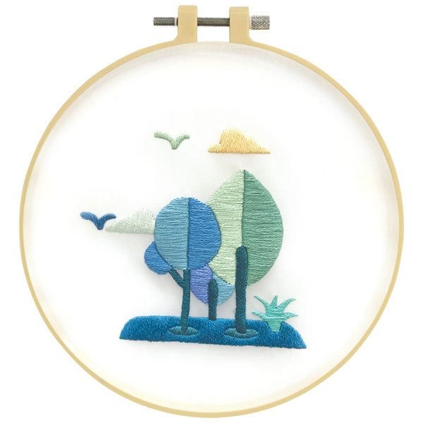 Make It Embroidery Kit 15cm Nature