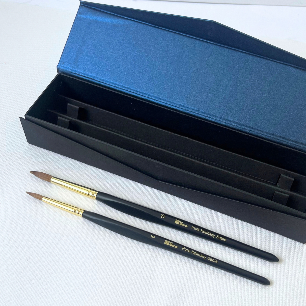 Art Spectrum Pure Kolinsky Sable Brush No.6 & No.10 Gift Box