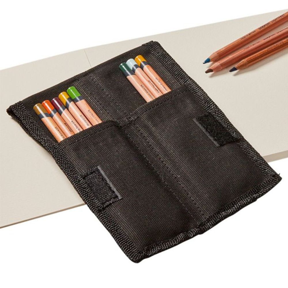 Derwent Pocket Wrap Black image 3