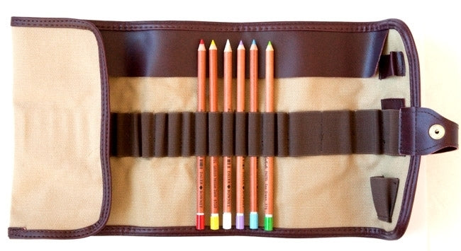 Derwent Pencil Wrap - fits 30 pencils