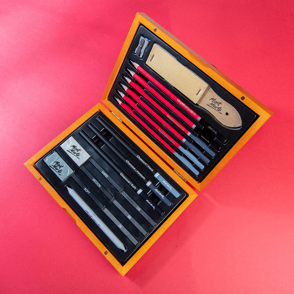 Mont Marte Sketching Set in Wood Box 21pce
