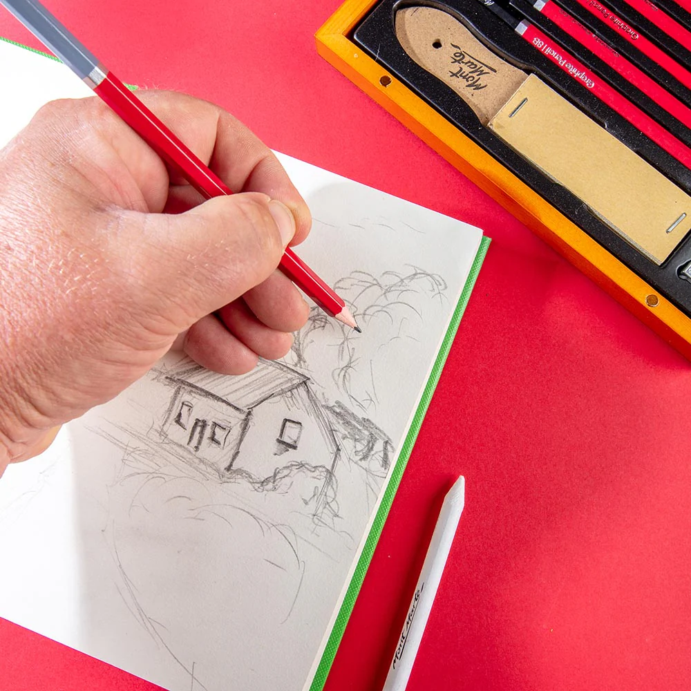 Mont Marte Sketching Set in Wood Box 21pce