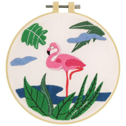 Make It Embroidery Kit 15cm Flamingo