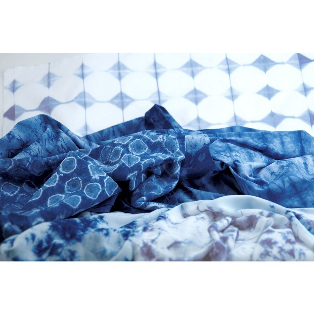Jacquard Indigo Tie Dye Kit image 6