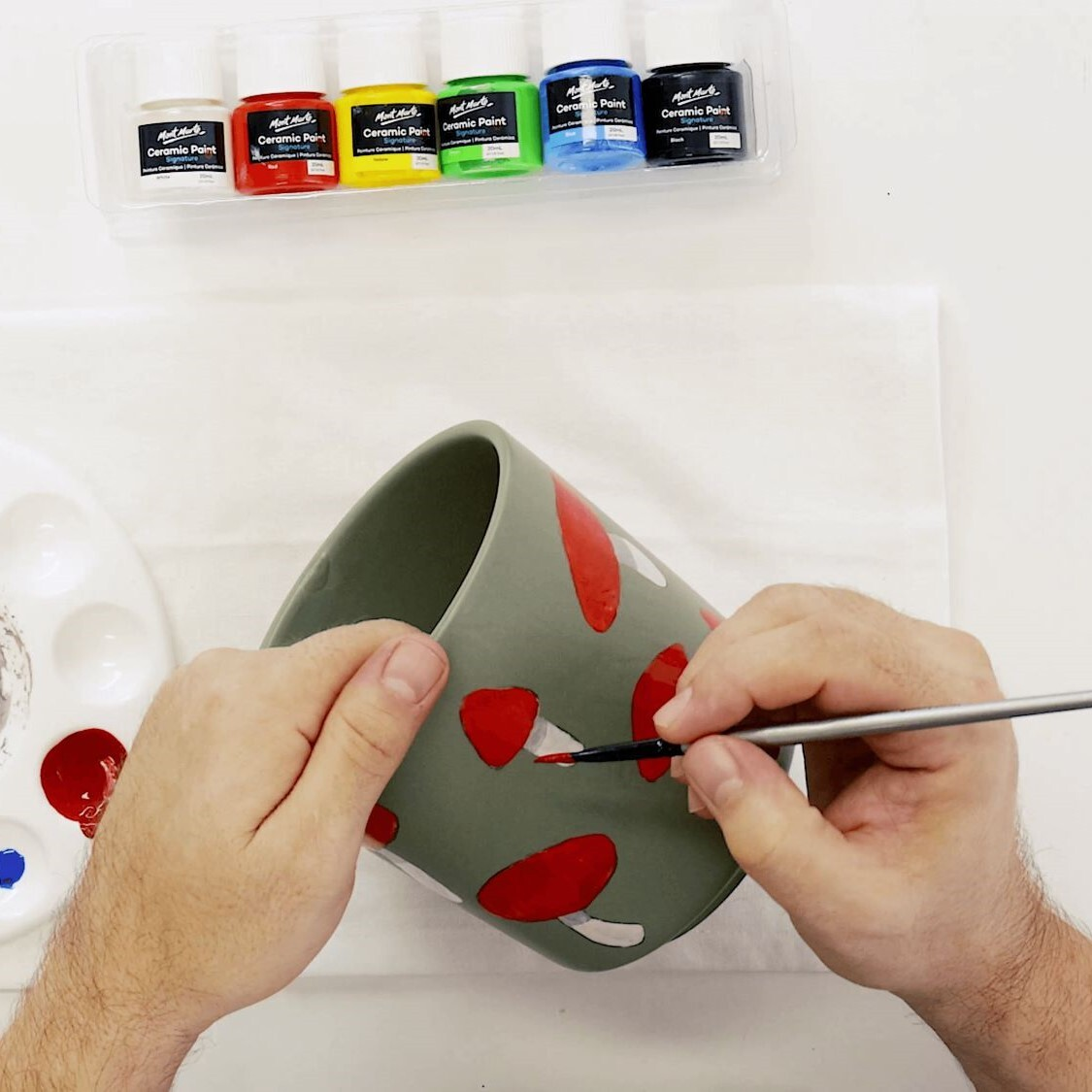 Mont Marte Ceramic Paint Set 6pce x 20ml image 3
