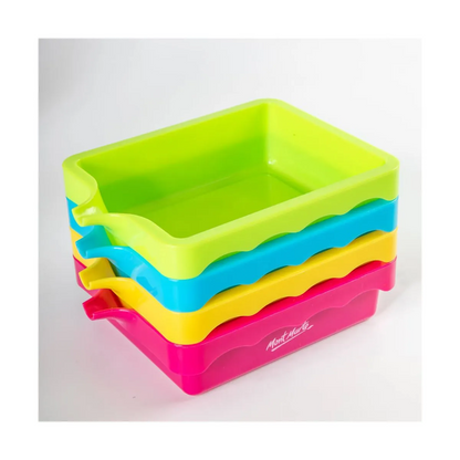 Mont Marte Paint Pouring Trays 4pc image 3